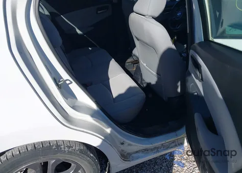 2020 Toyota Yaris Le из США, поврежденный, VIN 3MYDLBJV6LY704861